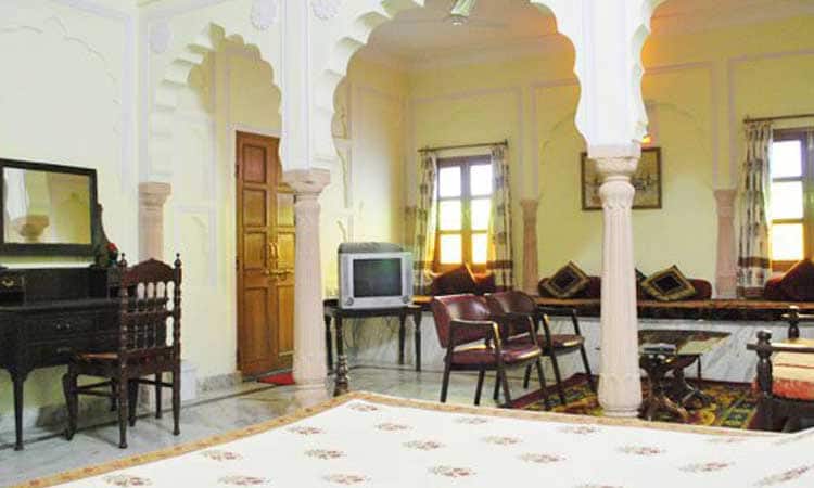 Janak Palace - A Heritage Home